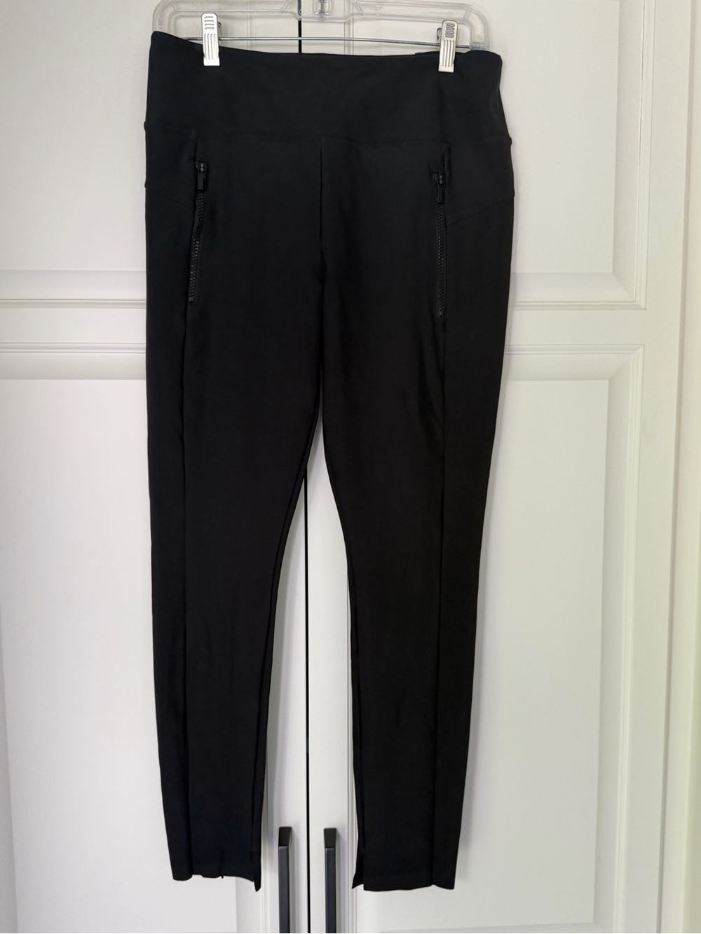 Athleta Stellar Black Zip-Pocket Performance Tight Pants - Picture 6 of 8